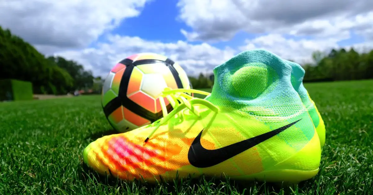 How Long Should Soccer Cleats Last?